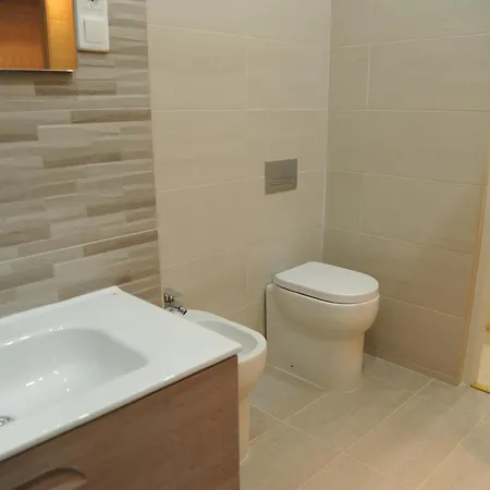 Διαμέρισμα Budapesteasyflat Basilica Lux *