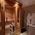 Budapesteasyflat Basilica Lux