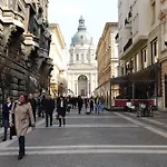 Budapesteasyflat Basilica Lux * Budapest