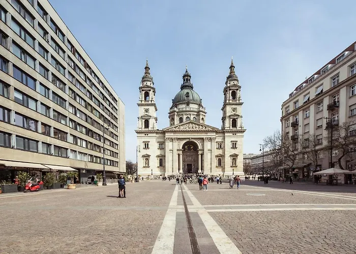 Budapesteasyflat Basilica Lux *