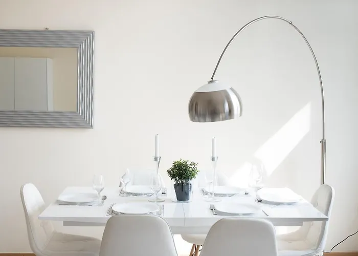 Budapesteasyflat Basilica Lux * Budapesta