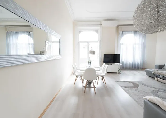 Budapesteasyflat Basilica Lux *