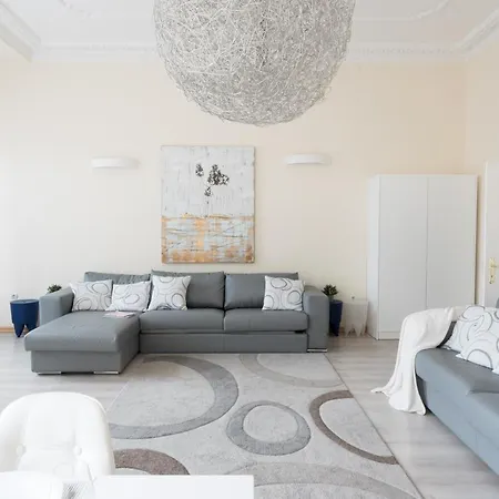 Budapesteasyflat Basilica Lux Daire Budapeşte